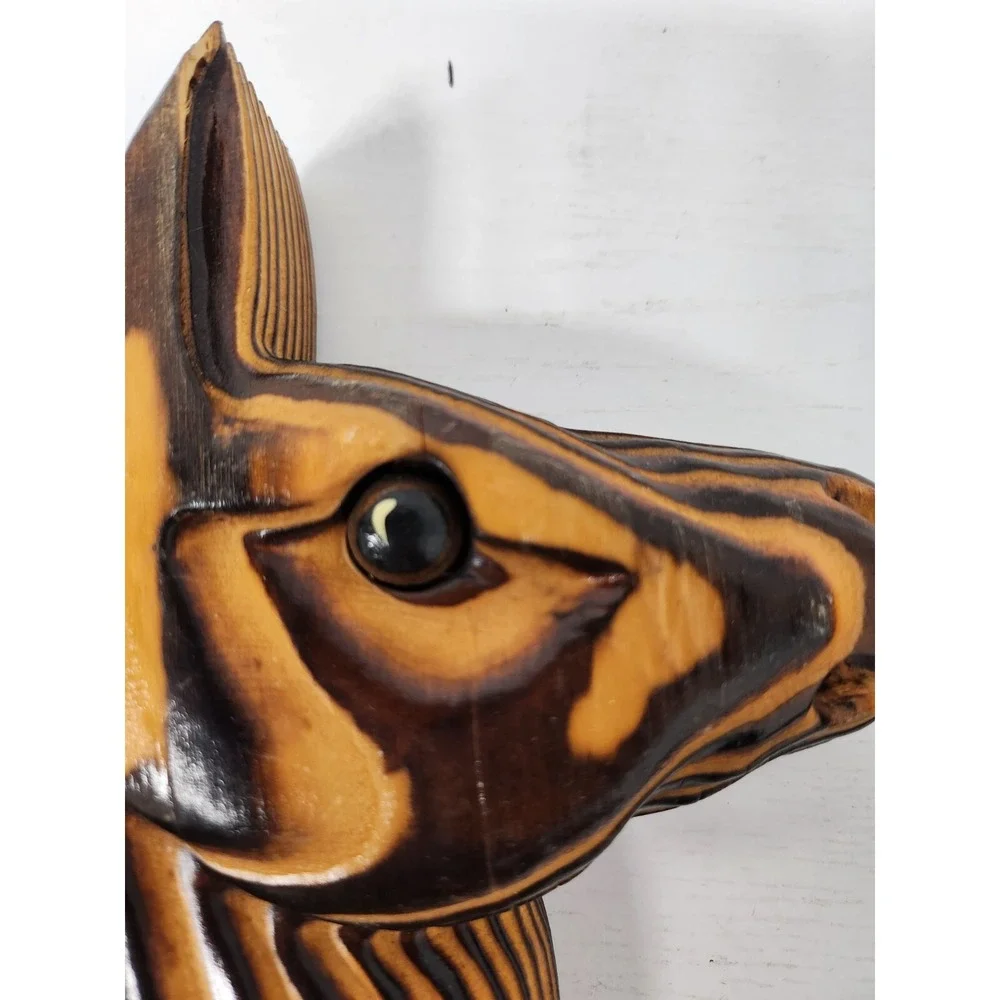 Vintage Wood Horse Head Figurine Wall Plaque Hand Carved Set of 2 Lacquered